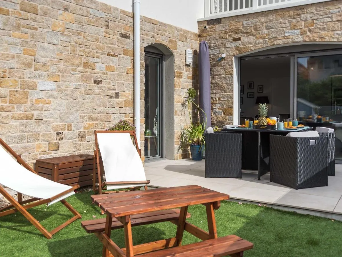 Apartment Les Terrasses De La Plage-2 By Interhome Quiberon France